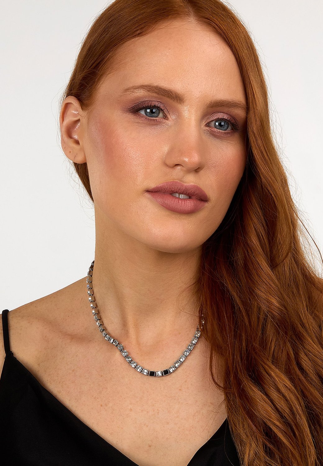 Karl Lagerfeld Колье Crystals KLAYC06 — фотография 2
